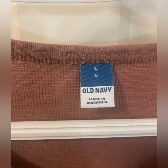 Old Navy ribbed t shirt size large - Picture 2 of 4
